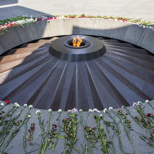 Eternal flame dedicated to the 1.5 million people killed during the Armenian Genocide in the Armenian Genocide memorial complex on Tsitsernakaberd hill, Yerevan, Armenia